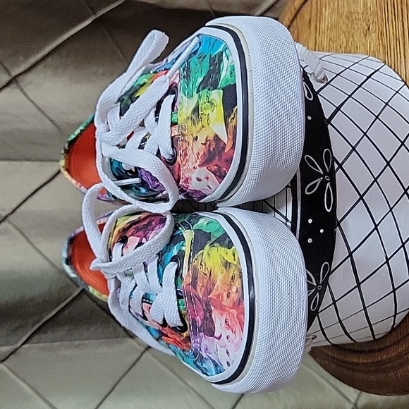 VGUC-RARE Limited Edition Vans x ASPCA ‘Off the Wall’ Unisex Rainbow Cat Sneaker - Picture 5 of 8